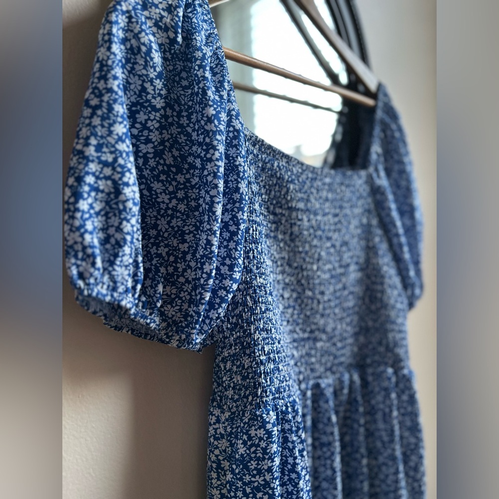 Shein Blue Floral Jumpsuit Size L/XL smocked top